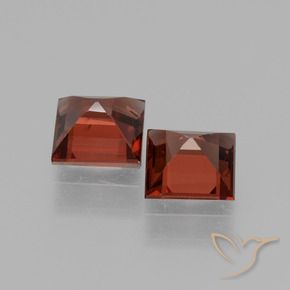 Shop natural 1.48ct ミディアムレッド ロードライトガーネット gems, 四角形, from モザンビーグ at GemSelect. In stock, global shipping!