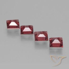 Shop natural 2.57ct ディープレッド ロードライトガーネット gems, 四角形, from モザンビーグ at GemSelect. In stock, global shipping!