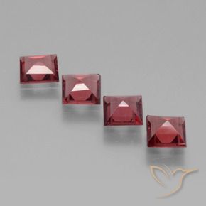 Shop natural 2.09ct ピンクがかったレッド ロードライトガーネット gems, 四角形, from モザンビーグ at GemSelect. In stock, global shipping!