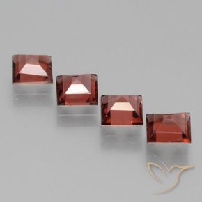 Shop natural 2.43ct ミディアムレッド ロードライトガーネット gems, 四角形, from モザンビーグ at GemSelect. In stock, global shipping!