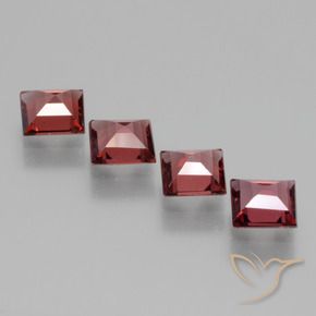 Shop natural 2.40ct ダークレッド ロードライトガーネット gems, 四角形, from モザンビーグ at GemSelect. In stock, global shipping!