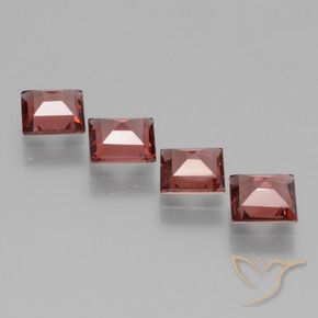 Shop natural 2.38ct ミディアムレッド ロードライトガーネット gems, 四角形, from モザンビーグ at GemSelect. In stock, global shipping!