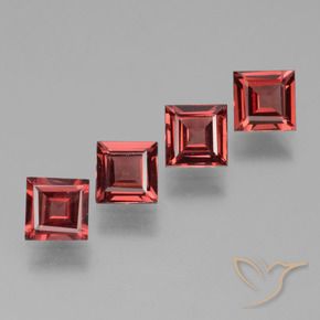 Shop natural 2.62ct ミディアムレッド ロードライトガーネット gems, 四角形, from モザンビーグ at GemSelect. In stock, global shipping!