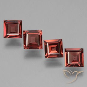Shop natural 2.71ct スカーレットレッド ロードライトガーネット gems, 四角形, from モザンビーグ at GemSelect. In stock, global shipping!