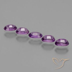 Shop natural 2.09ct ディープパープル ロードライトガーネット gems, 楕円形, from モザンビーグ at GemSelect. In stock, global shipping!
