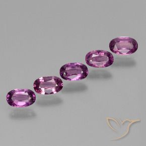 Shop natural 1.92ct ミディアムパープル ロードライトガーネット gems, 楕円形, from モザンビーグ at GemSelect. In stock, global shipping!