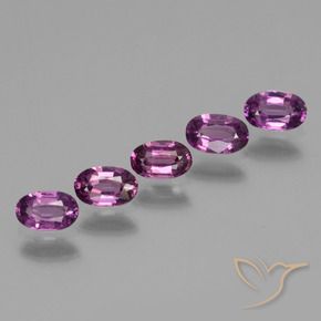 Shop natural 1.85ct ディープパープル ロードライトガーネット gems, 楕円形, from モザンビーグ at GemSelect. In stock, global shipping!