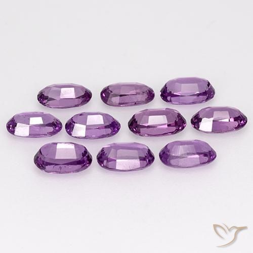 Shop natural 2.79ct ディープパープル ロードライトガーネット gems, 楕円形, from モザンビーグ at GemSelect. In stock, global shipping!