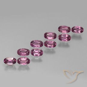 Shop natural 3.33ct ミディアムパープル ロードライトガーネット gems, 楕円形, from タンザニア at GemSelect. In stock, global shipping!