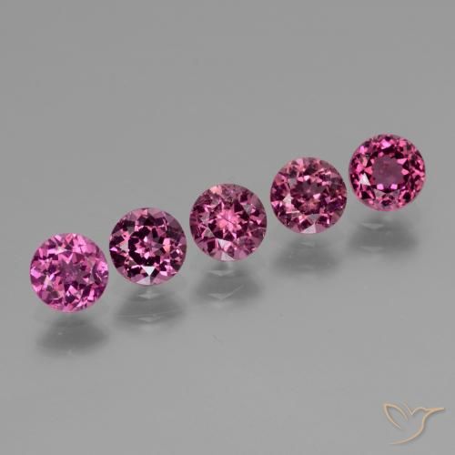 Shop natural 2.61ct 濃いマゼンタピンク ロードライトガーネット gems, ラウンド, from タンザニア at GemSelect. In stock, global shipping!
