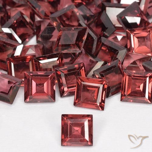 0.76ct 天然 ダークレッド ロードライトガーネット, 四角形, VS