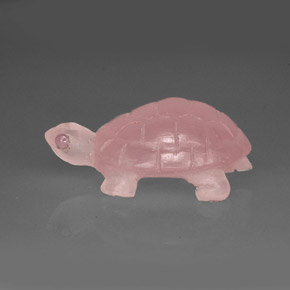 59.56カラットの天然ピンクローズクォーツ（37×21.6 mm・透明）