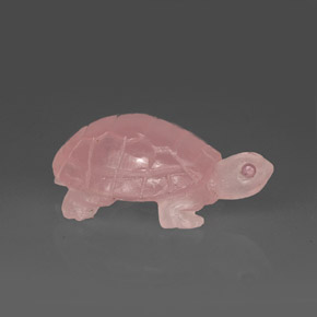 59.56カラットの天然ピンクローズクォーツ（37×21.6 mm・透明）