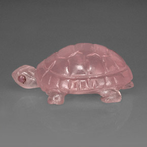 57.63カラットの天然ピンクローズクォーツ（36×20.7 mm・透明）