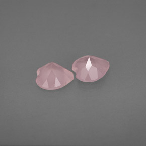 カラットの天然ピンクローズクォーツ（6×6 mm・透明）