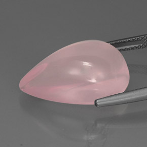 16.86カラットの天然ピンクローズクォーツ（20.5×13.5 mm・透明）