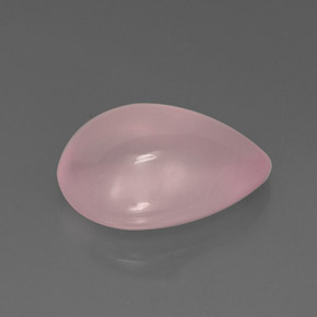 11.82カラットの天然ピンクローズクォーツ（18.6×13.5 mm・透明）