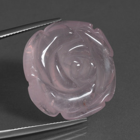 37.94カラットの天然非常に薄いローズピンクローズクォーツ（23.9×23.7 mm・ファンシーシェイプ）