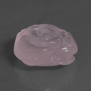 37.94カラットの天然非常に薄いローズピンクローズクォーツ（23.9×23.7 mm・ファンシーシェイプ）