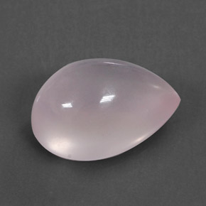 5.73カラットの天然ピンクローズクォーツ（13.8×9.3 mm・透明）