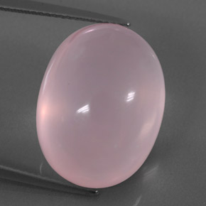 26.27カラットの天然ピンクローズクォーツ（20.3×15.3 mm・透明）