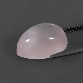 5.93カラットの天然ピンクローズクォーツ（13.3×9.1 mm・洋梨の形）