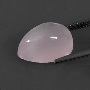 6.10カラットの天然ピンクローズクォーツ（13.3×9.2 mm・透明）
