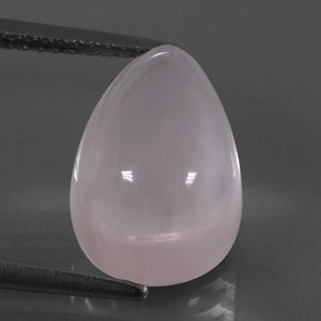 7.04カラットの天然ピンクローズクォーツ（13.3×9 mm・洋梨の形）