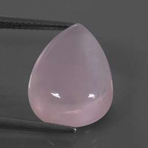 8.11カラットの天然ピンクローズクォーツ（16.2×12.3 mm・洋梨の形）