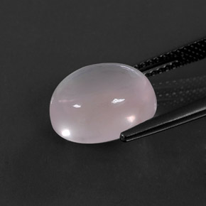 5.98カラットの天然ピンクローズクォーツ（12.2×10.2 mm・オーバルカット）