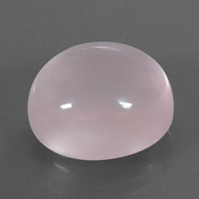 10.40カラットの天然ピンクローズクォーツ（13.9×12.1 mm・オーバルカット）