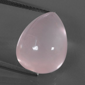 11.22カラットの天然ピンクローズクォーツ（16.2×12.2 mm・洋梨の形）