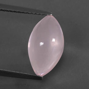 3.11カラットの天然ピンクローズクォーツ（13.2×7.6 mm・マーキス）