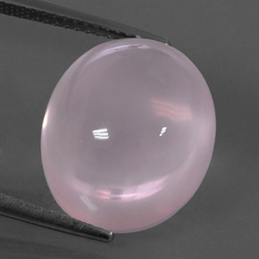14.93カラットの天然ピンクローズクォーツ（15.8×13.4 mm・透明）