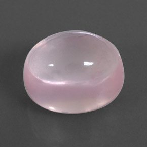 17.60カラットの天然ピンクローズクォーツ（16.1×12.1 mm・透明）