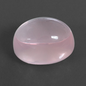 14.43カラットの天然ピンクローズクォーツ（16.2×12.2 mm・透明）