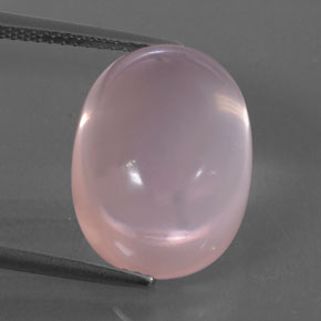13.11カラットの天然ピンクローズクォーツ（16.2×12.2 mm・透明）