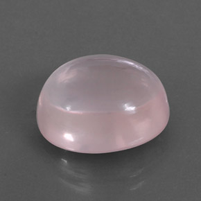 9.72カラットの天然ピンクローズクォーツ（14.2×12.1 mm・透明）