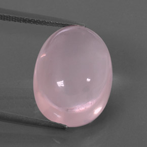 10.87カラットの天然ピンクローズクォーツ（16.2×12.1 mm・透明）