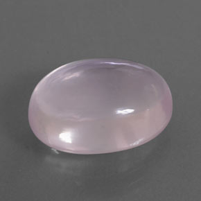 10.77カラットの天然ピンクローズクォーツ（16.2×12.2 mm・オーバルカット）