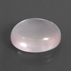 10.39カラットの天然ピンクローズクォーツ（16.1×12.1 mm・オーバルカット）