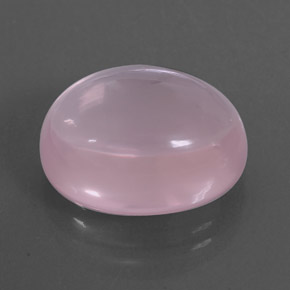 12.62カラットの天然ピンクローズクォーツ（16.2×12.3 mm・透明）