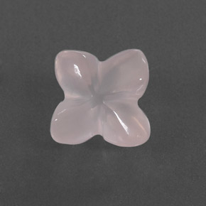 3.83カラットの天然ピンクローズクォーツ（9.6×9.2 mm・透明）