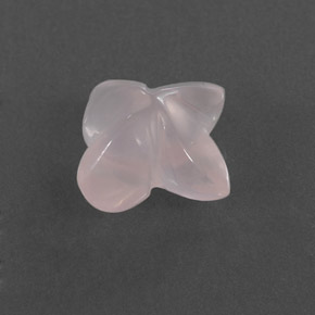 3.83カラットの天然ピンクローズクォーツ（9.6×9.2 mm・透明）