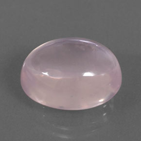 16.43カラットの天然ピンクローズクォーツ（17.5×13.8 mm・オーバルカット）