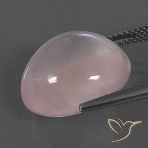 14.50カラットの天然ライトローズピンクローズクォーツ、オーバルカット、透明