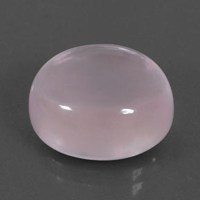 10.27カラットの天然ピンクローズクォーツ（14.1×12.2 mm・オーバルカット）