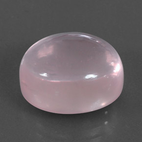 11.24カラットの天然ピンクローズクォーツ（14.2×12.2 mm・オーバルカット）