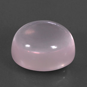 11.59カラットの天然ピンクローズクォーツ（14.2×12.2 mm・オーバルカット）