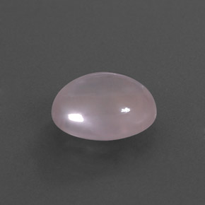 4.77カラットの天然ピンクローズクォーツ（12.1×10.1 mm・オーバルカット）